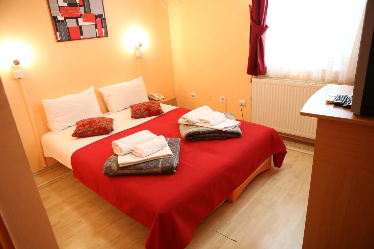 Hotel&Spamontenegro Rivijera Veles Esterno foto